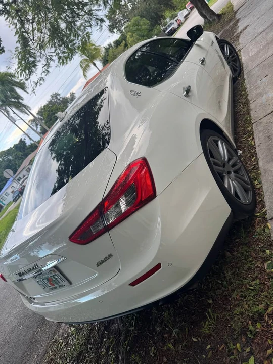 2018 Maserati Ghibli 3rd Gen - Image 3 of 7