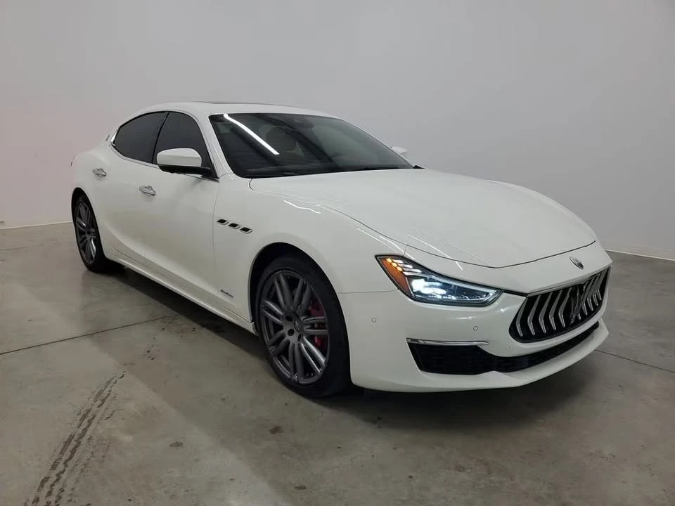 2018 Maserati Ghibli 3rd Gen - Image 2 of 12