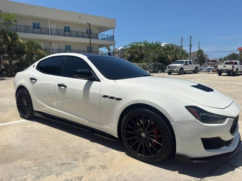 2018 Maserati Ghibli 3rd Gen - Image 7 of 16