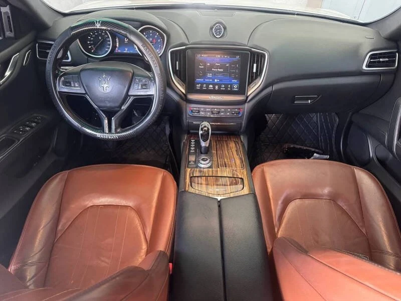 2018 Maserati Ghibli 3rd Gen - Image 12 of 16
