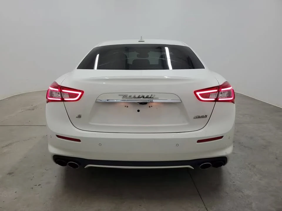 2018 Maserati Ghibli 3rd Gen - Image 4 of 12