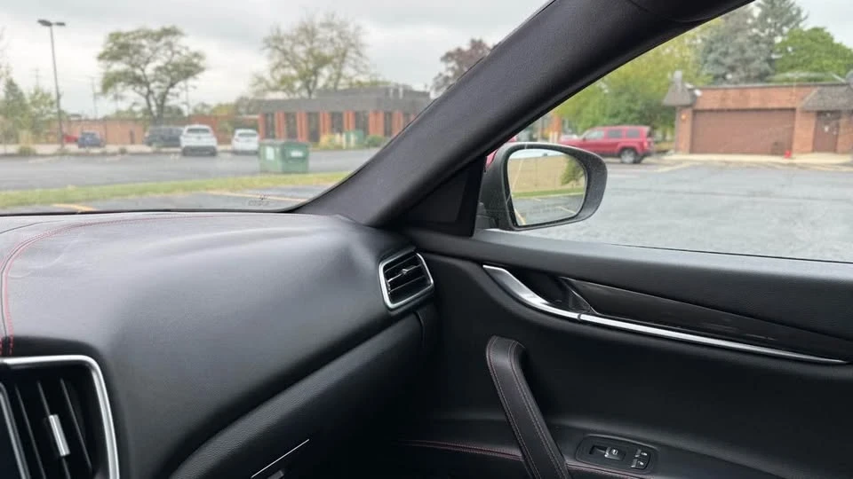 2018 Maserati Ghibli 3rd Gen - Image 15 of 20