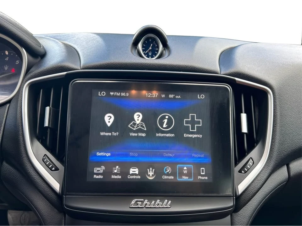 2018 Maserati Ghibli 3rd Gen - Image 14 of 19