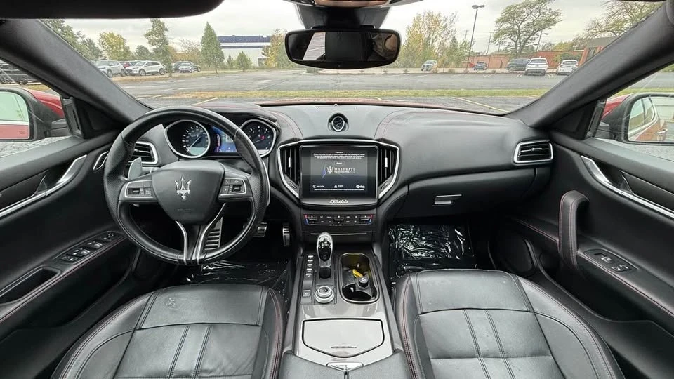 2018 Maserati Ghibli 3rd Gen - Image 13 of 20