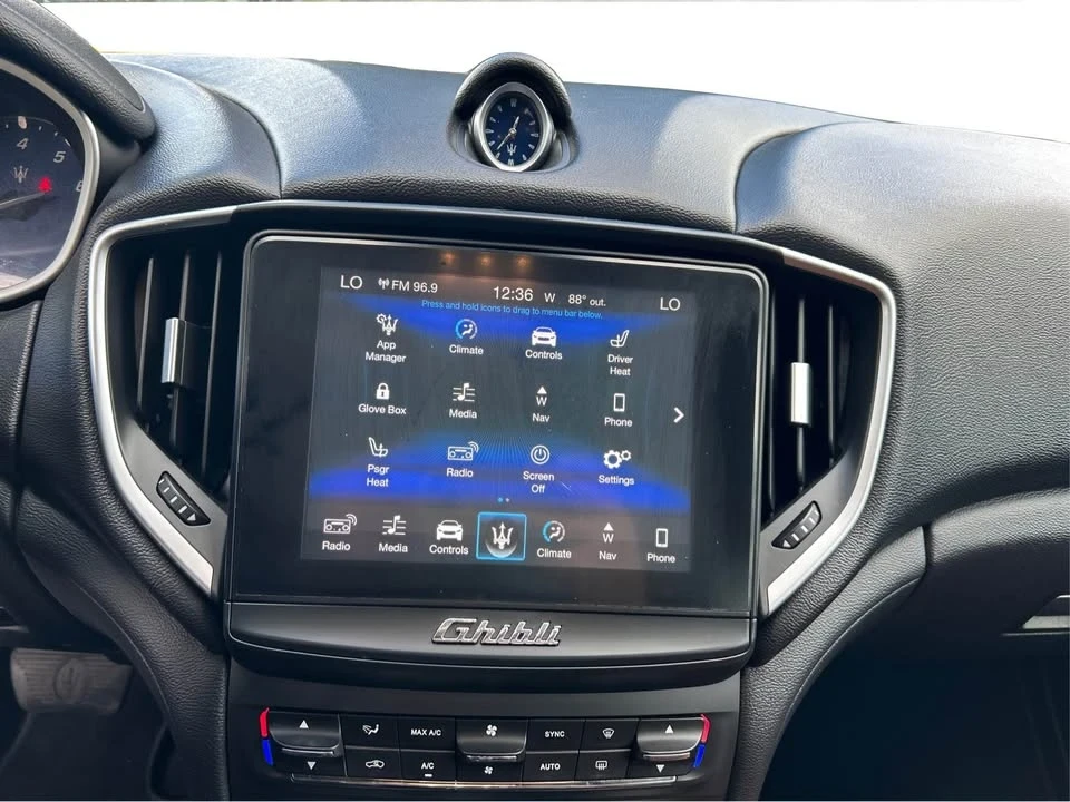 2018 Maserati Ghibli 3rd Gen - Image 15 of 19