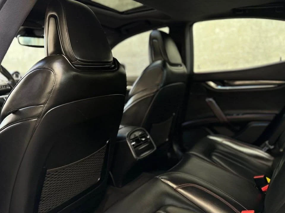 2018 Maserati Ghibli 3rd Gen - Image 10 of 17