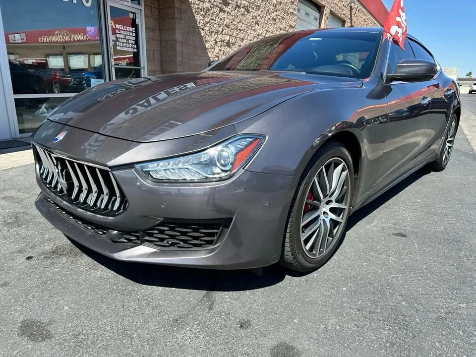 2018 Maserati Ghibli 3rd Gen - Image 2 of 16