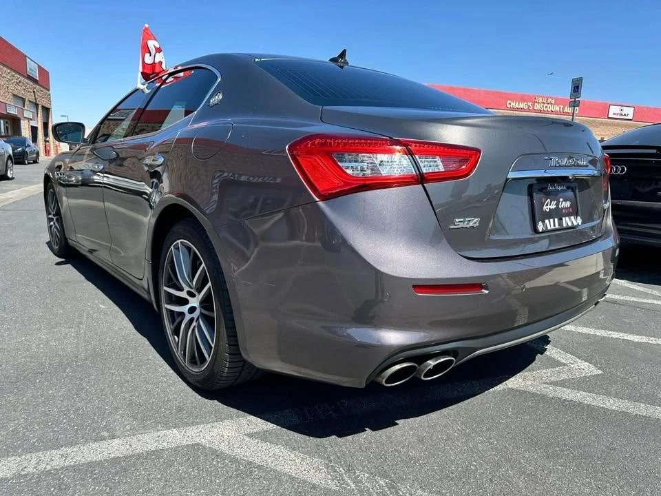 2018 Maserati Ghibli 3rd Gen - Image 3 of 16