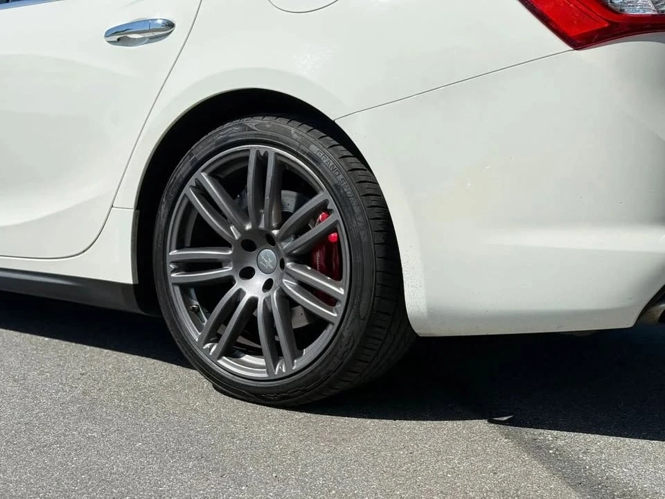 2018 Maserati Ghibli 3rd Gen - Image 4 of 11