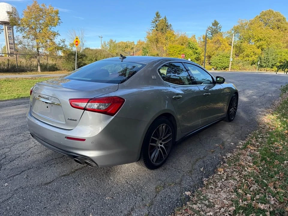 2018 Maserati Ghibli 3rd Gen - Image 5 of 10
