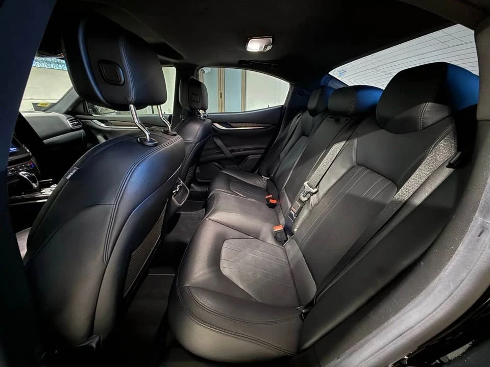 2018 Maserati Ghibli 3rd Gen - Image 8 of 10
