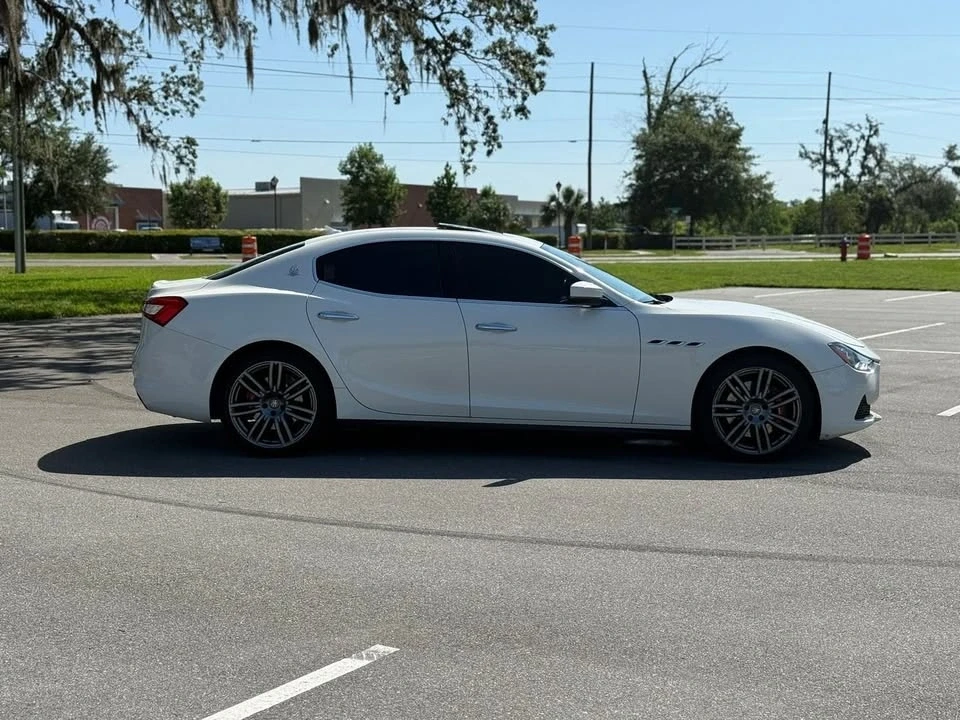 2018 Maserati Ghibli 3rd Gen - Image 6 of 11