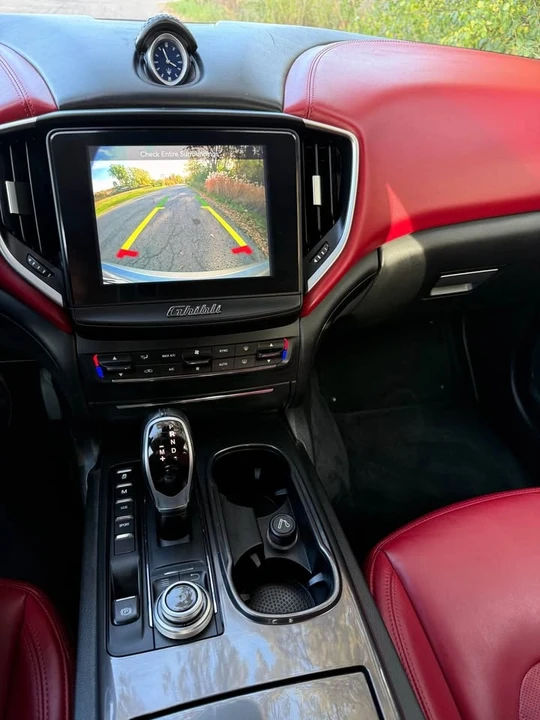 2018 Maserati Ghibli 3rd Gen - Image 9 of 10