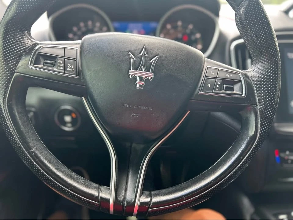 2018 Maserati Ghibli 3rd Gen - Image 12 of 16
