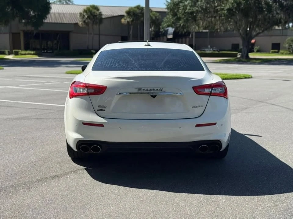 2018 Maserati Ghibli 3rd Gen - Image 5 of 11