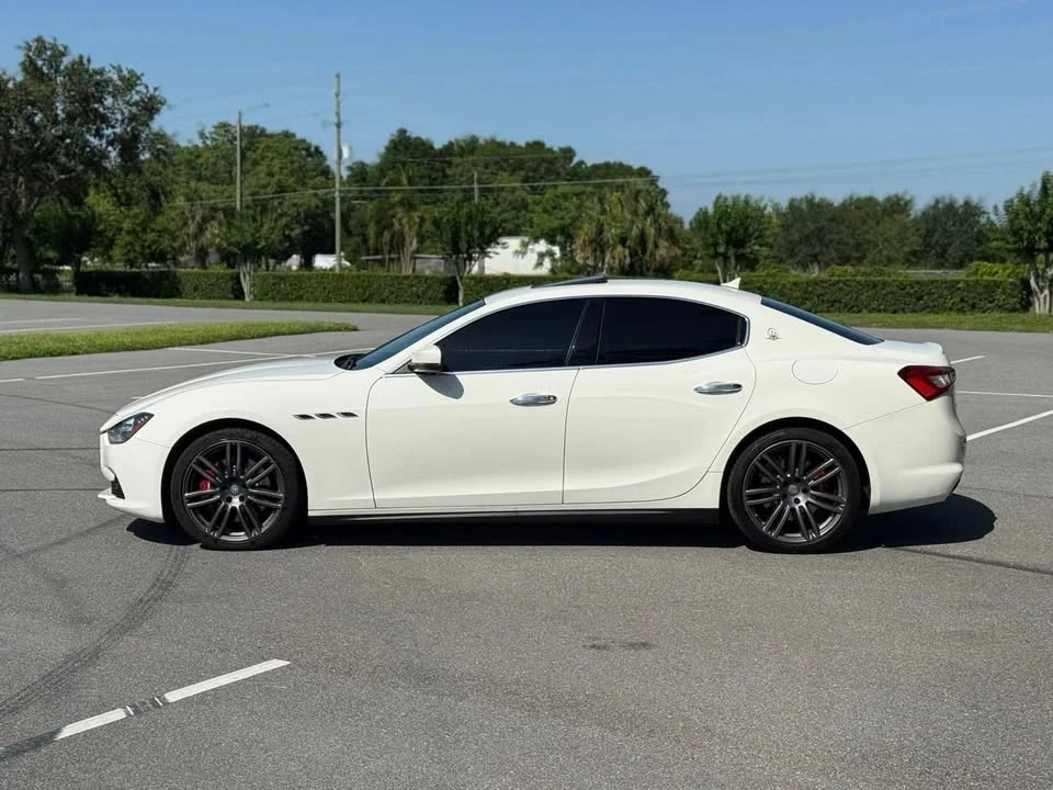 2018 Maserati Ghibli 3rd Gen - Image 2 of 11