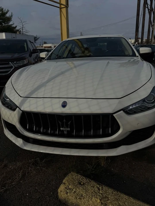 2018 Maserati Ghibli 3rd Gen - Image 2 of 9