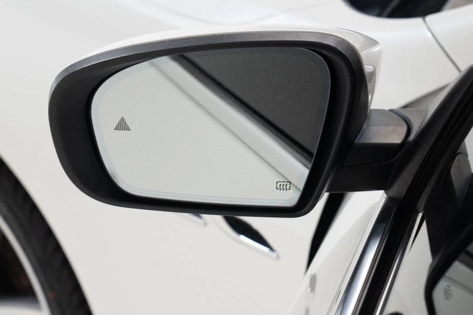 2018 Maserati Ghibli 3rd Gen - Image 13 of 20
