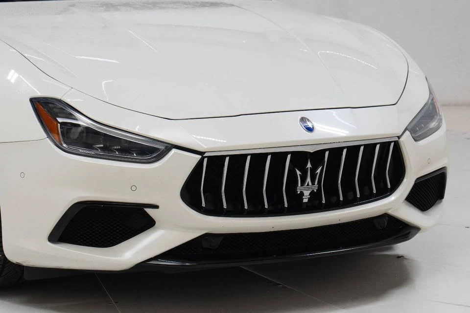 2018 Maserati Ghibli 3rd Gen - Image 9 of 20
