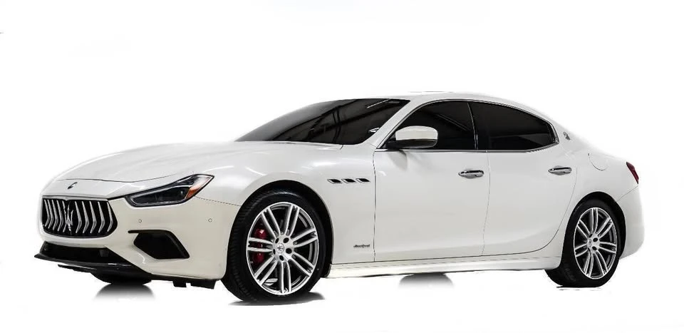 2018 Maserati Ghibli 3rd Gen - Image 2 of 20