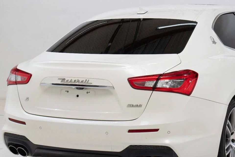 2018 Maserati Ghibli 3rd Gen - Image 14 of 20