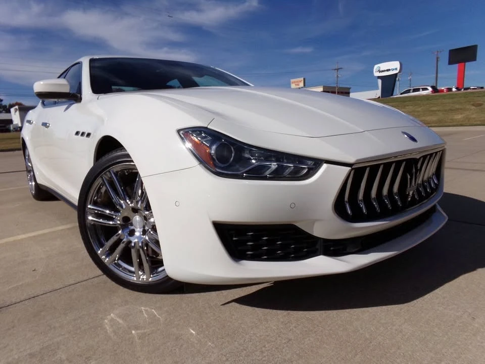 2018 Maserati Ghibli 3rd Gen - Image 11 of 20