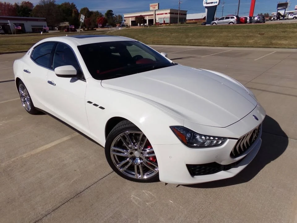 2018 Maserati Ghibli 3rd Gen - Image 16 of 20