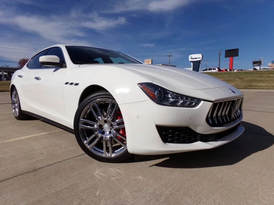 2018 Maserati Ghibli 3rd Gen - Image 17 of 20
