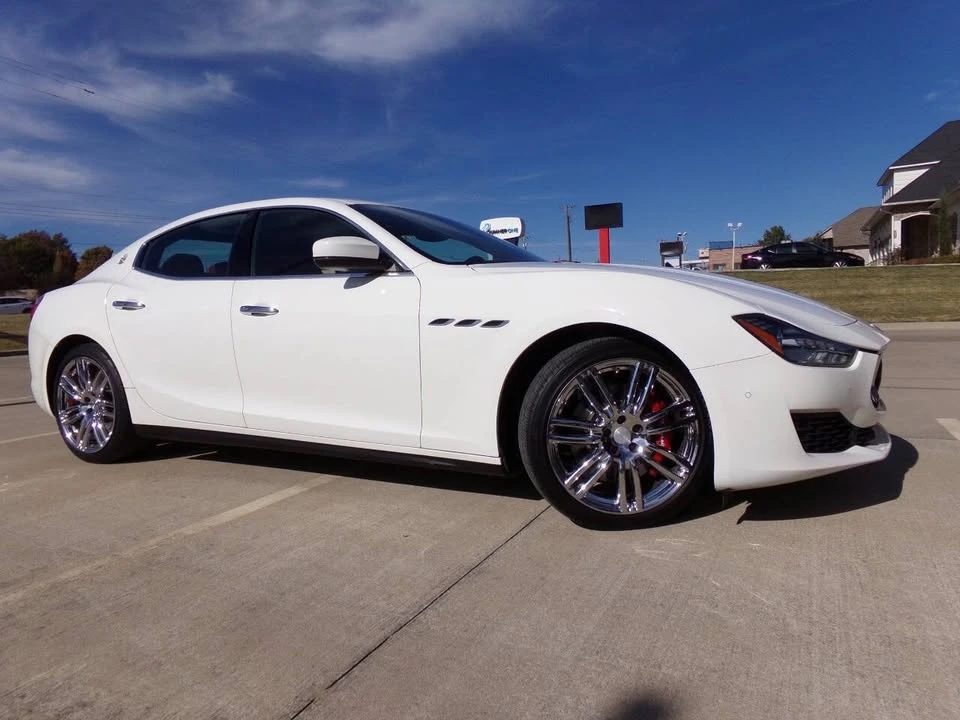 2018 Maserati Ghibli 3rd Gen - Image 15 of 20