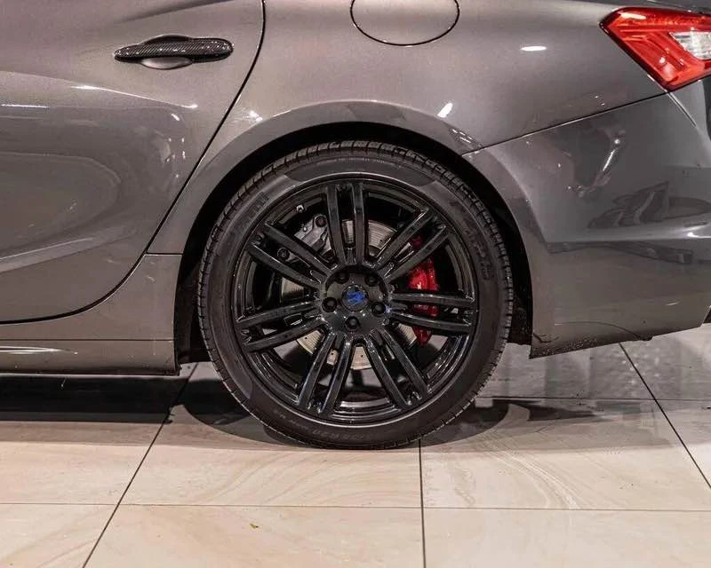 2018 Maserati Ghibli 3rd Gen - Image 3 of 19