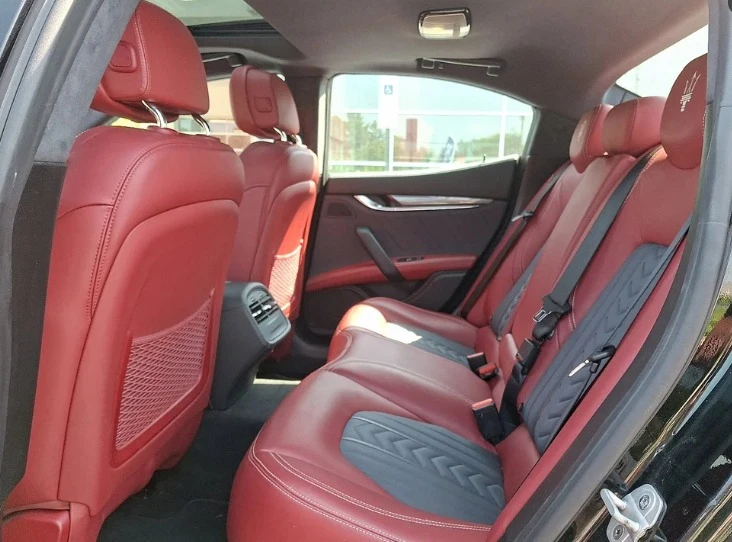 2018 Maserati Ghibli 3rd Gen - Image 7 of 11