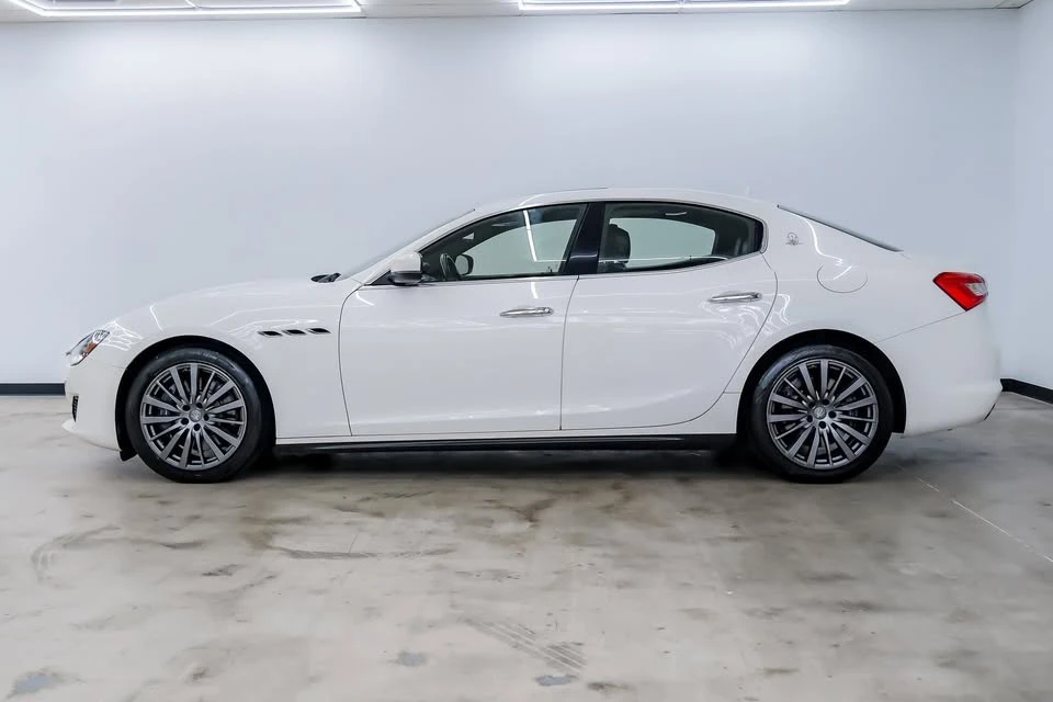 2018 Maserati Ghibli 3rd Gen - Image 4 of 17