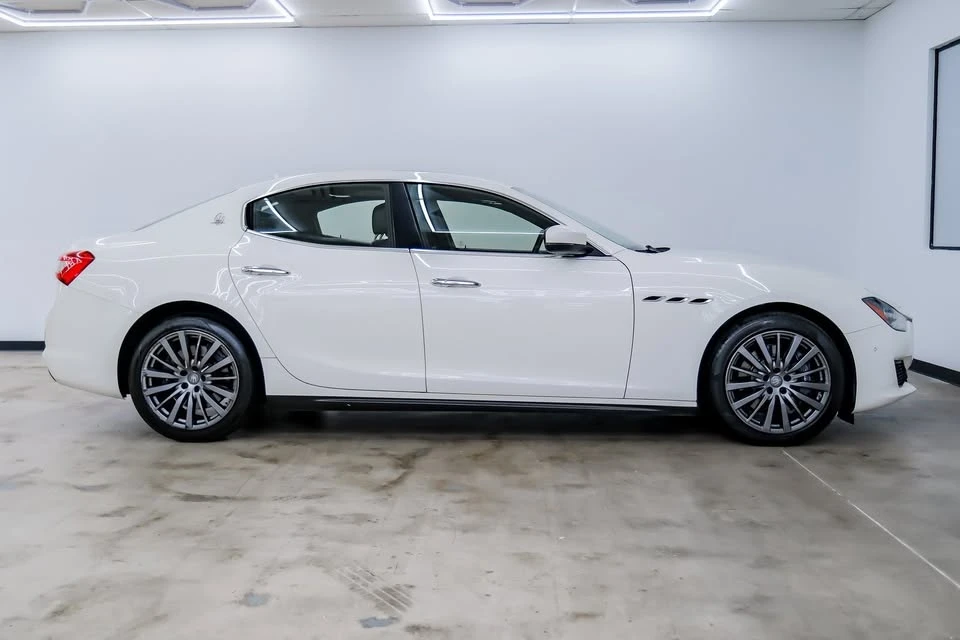 2018 Maserati Ghibli 3rd Gen - Image 6 of 17