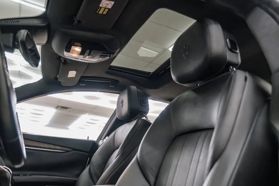 2018 Maserati Ghibli 3rd Gen - Image 15 of 17