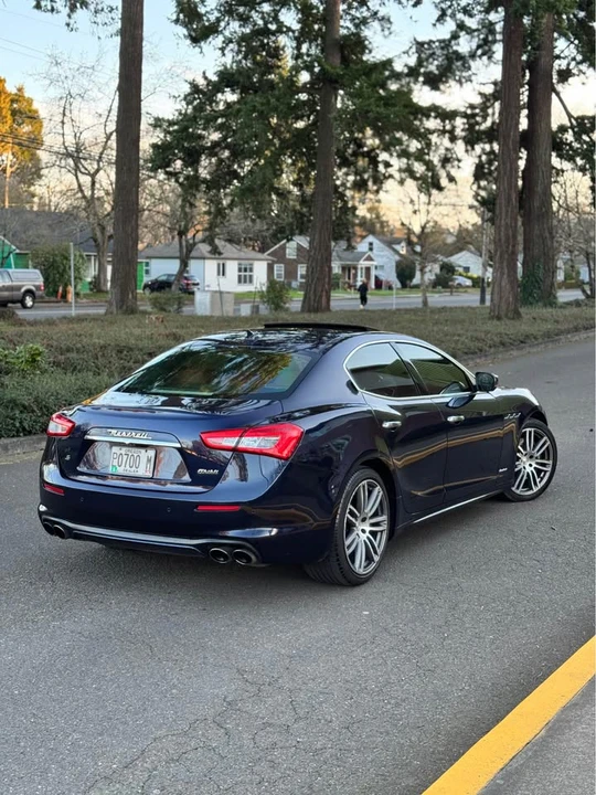 2018 Maserati Ghibli 3rd Gen - Image 4 of 20