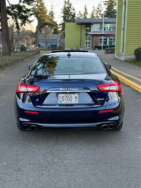2018 Maserati Ghibli 3rd Gen - Image 5 of 20