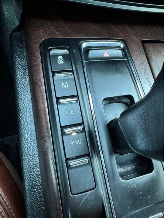 2018 Maserati Ghibli 3rd Gen - Image 19 of 20