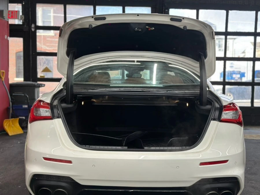 2018 Maserati Ghibli 3rd Gen - Image 5 of 17