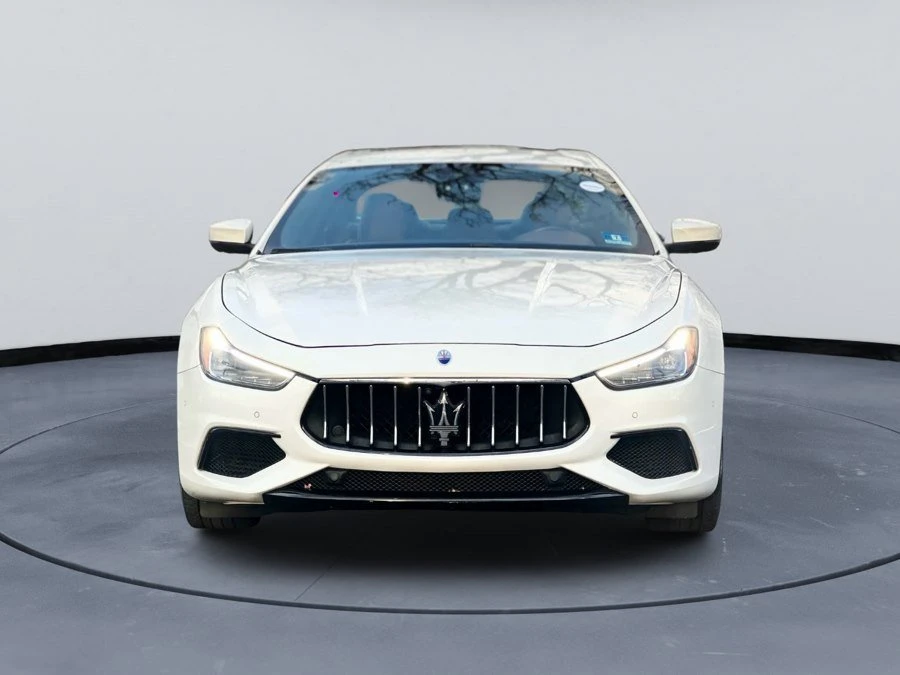 2018 Maserati Ghibli 3rd Gen - Image 2 of 17