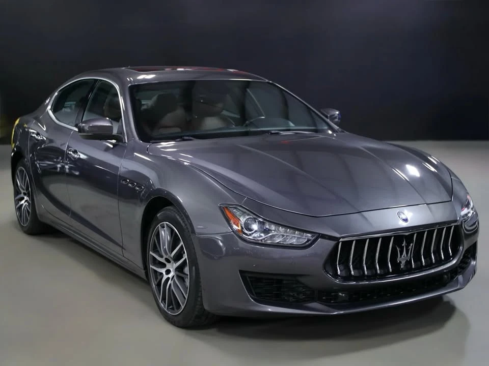 2018 Maserati Ghibli 3rd Gen - Image 2 of 16
