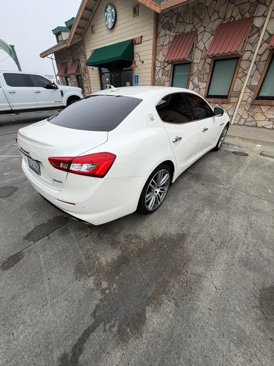 2018 Maserati Ghibli 3rd Gen - Image 4 of 10