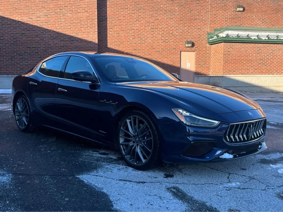 2018 Maserati Ghibli 3rd Gen - Image 2 of 20