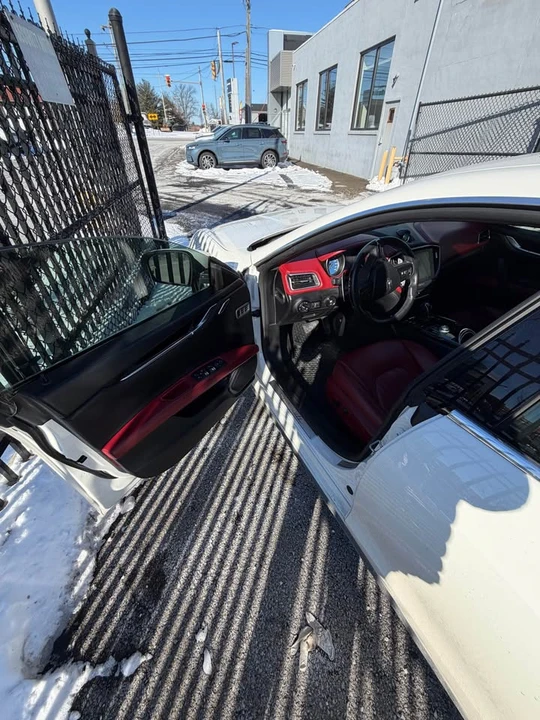 2018 Maserati Ghibli 3rd Gen - Image 5 of 9