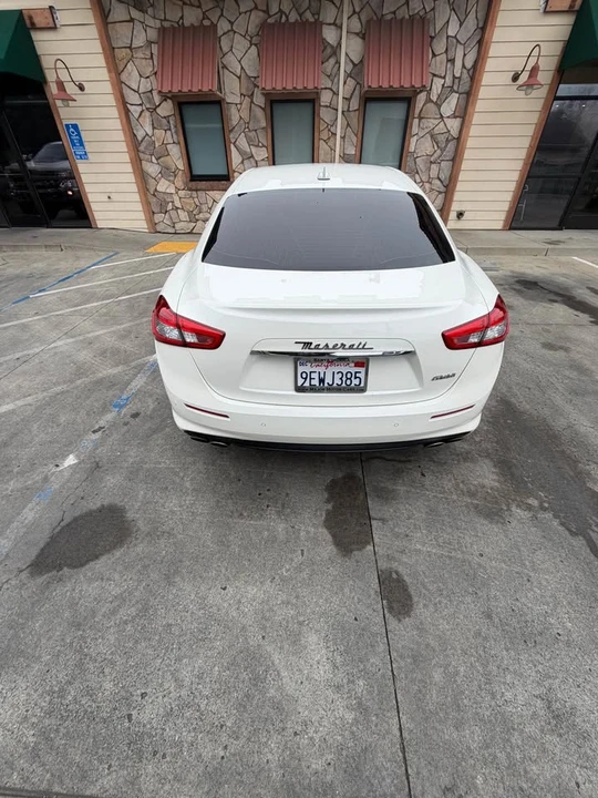 2018 Maserati Ghibli 3rd Gen - Image 4 of 10