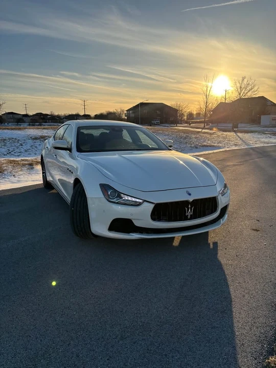 2018 Maserati Ghibli 3rd Gen - Image 2 of 8
