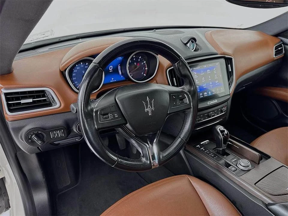 2018 Maserati Ghibli 3rd Gen - Image 18 of 20