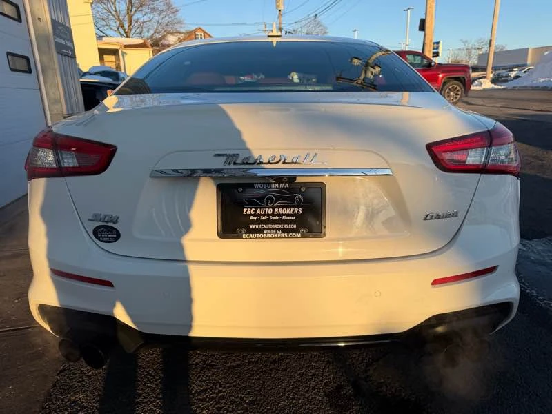 2018 Maserati Ghibli 3rd Gen - Image 3 of 20