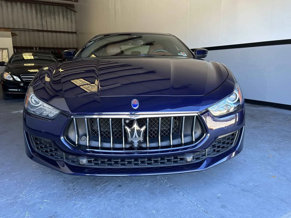 2018 Maserati Ghibli 3rd Gen - Image 2 of 10