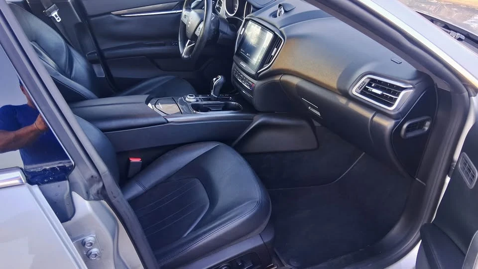2018 Maserati Ghibli 3rd Gen - Image 7 of 12