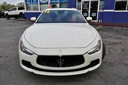 2018 Maserati Ghibli
